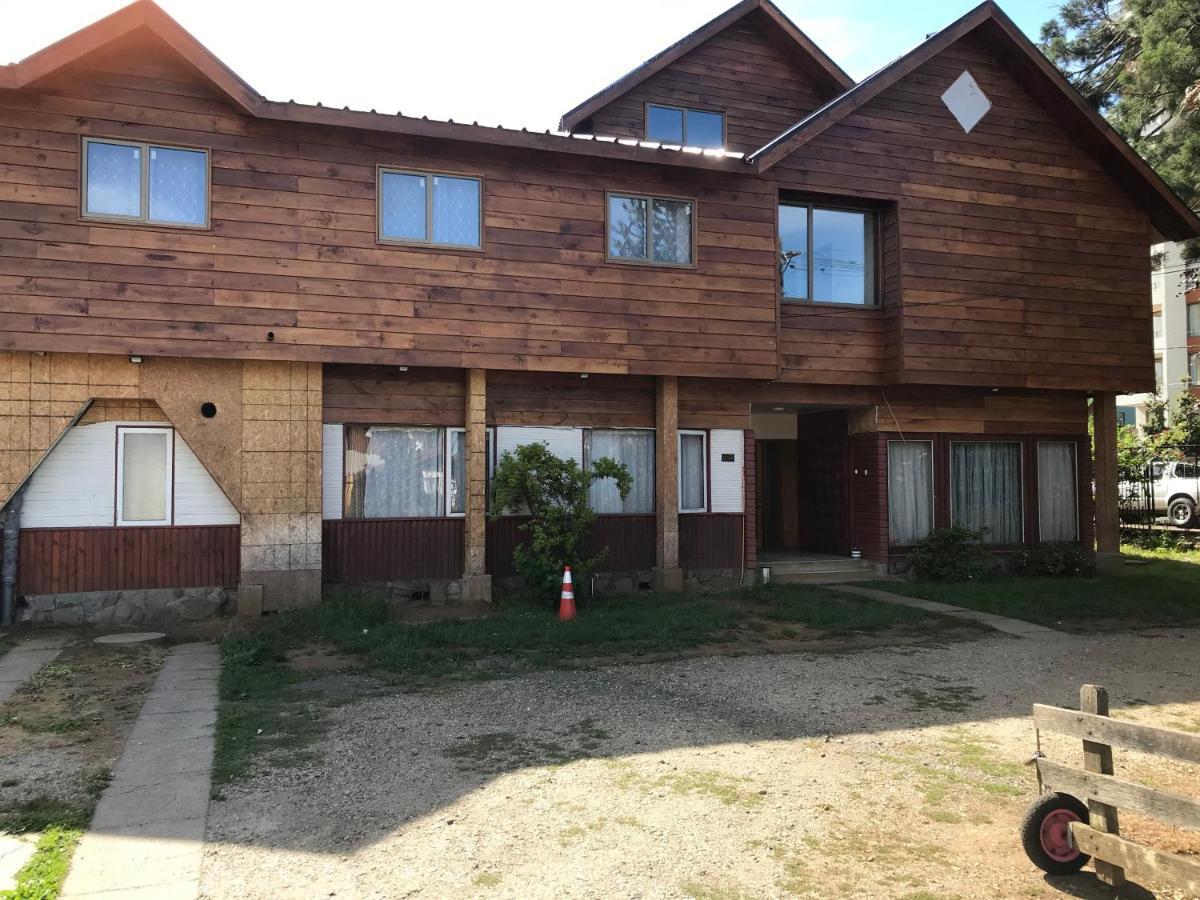 Hostal Entre Araucarias Temuco Exterior photo
